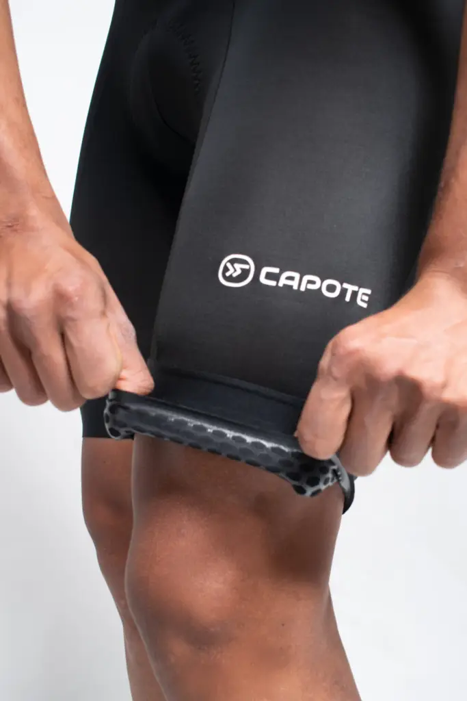 2 – LICRA DE CICLISMO LIGHT CORTA NEGRA – HOMBRE