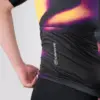 3. JERSEY DE CICLISMO NEBULA ECLIPSE – CAPOTE – MANGA CORTA – HOMBRE – BOLSILLO