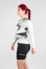 3. JERSEY DE CICLISMO NEBULA PHANTOM – CAPOTE – MANGA LARGA – MUJER – LATERAL