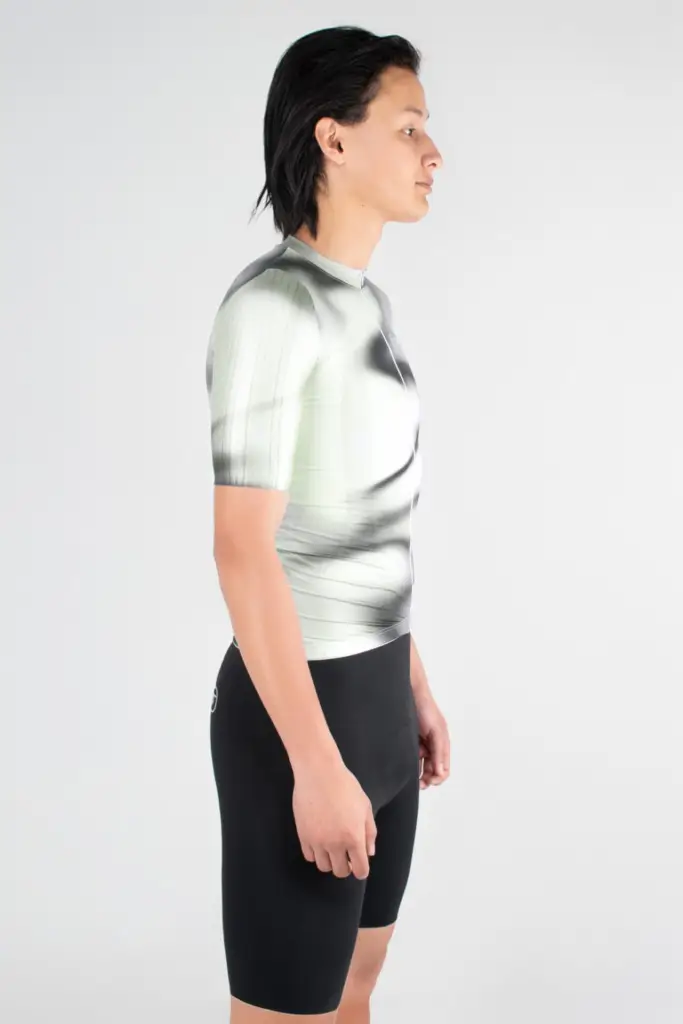 4. JERSEY DE CICLISMO NEBULA PHANTOM – CAPOTE – MANGA CORTA – HOMBRE – LATERAL