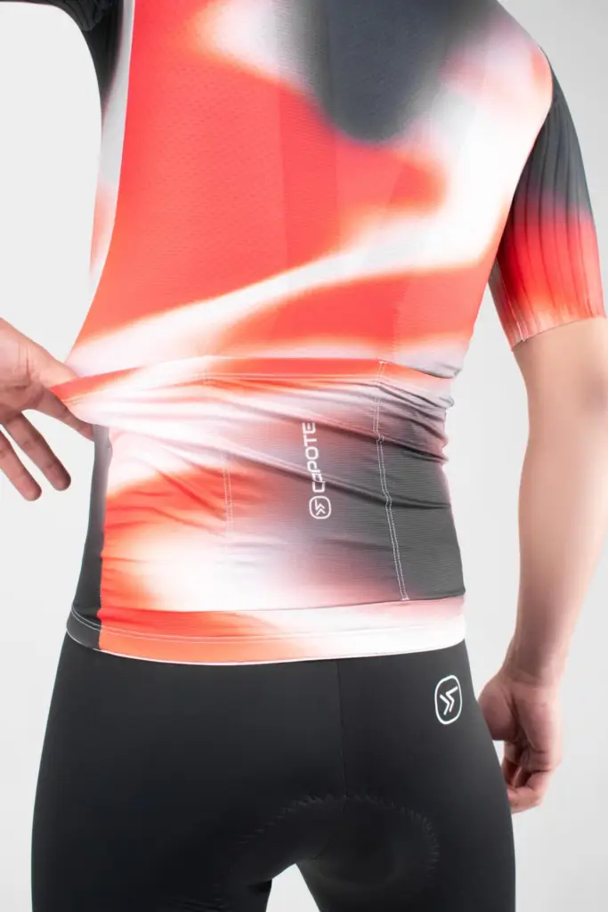 6. JERSEY DE CICLISMO NEBULA INFERNO – CAPOTE – MANGA LARGA – HOMBRE – ESPALDA